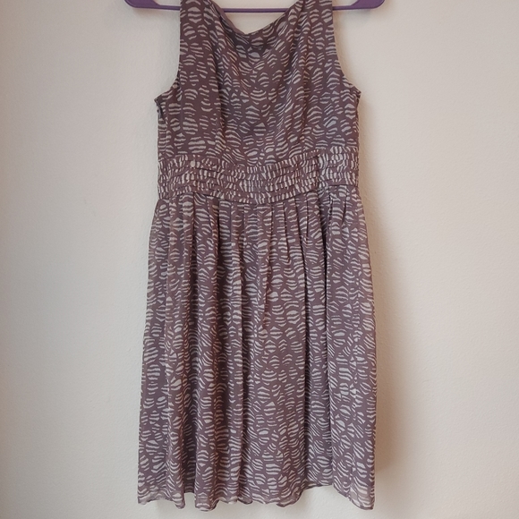 Ann Taylor Loft Petite Sleeveless  Fit Flare Dress Brown and Biege Abstract - Picture 10 of 11